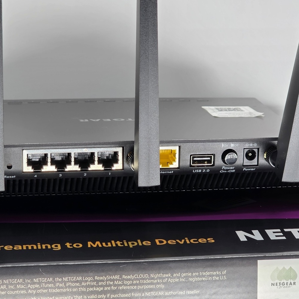 NETGEAR Nighthawk R7000P AC2300 Smart WiFi Router Bundle w/AC Adapter - Free S/H - Picture 3 of 10